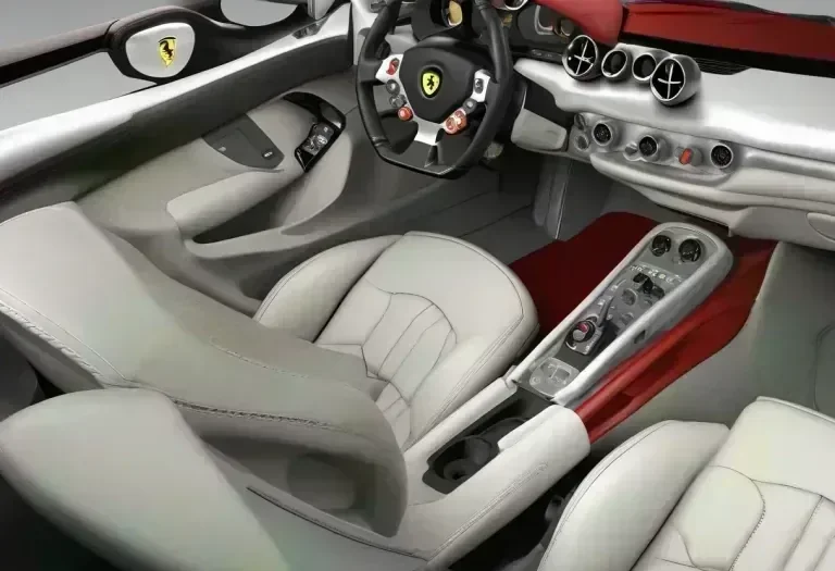 Ferrari 12Cilindri Manuale: A High-Tech Twist on the Manual Transmission