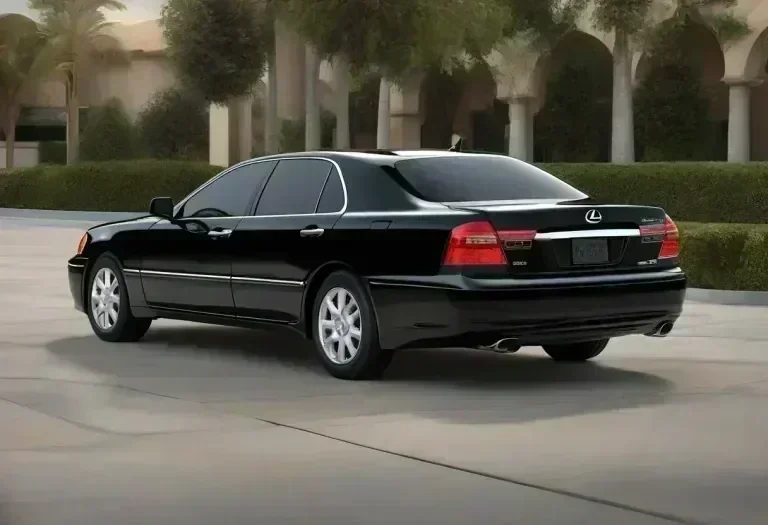 This 1,500-Mile Lexus LS400 Never Learned How To Spy On You