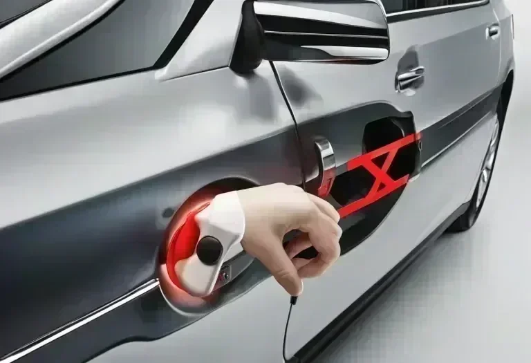 US Government May Mandate Smarter Door Handles to Prevent Entrapment